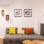 Apartment Couple-in Magical With Jacuzzi *