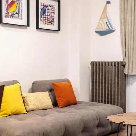 Couple-in Magical With Jacuzzi Selanik