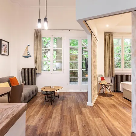 Couple-in Magical With Jacuzzi Apartment