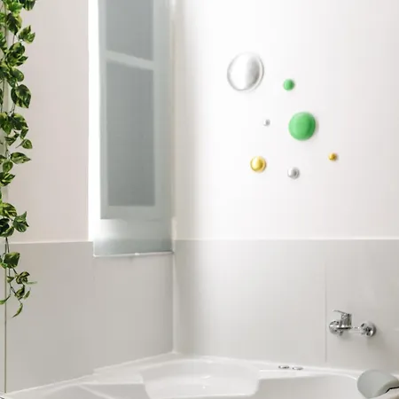 Couple-in Magical With Jacuzzi *