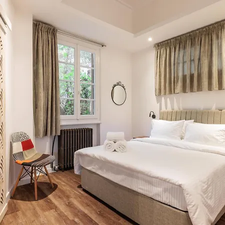 Couple-in Magical With Jacuzzi Apartment *