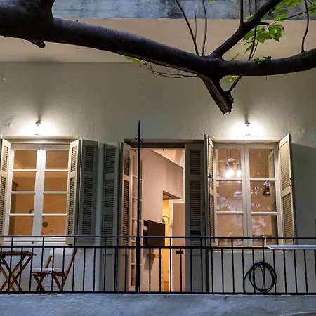 Daire Couple-in Magical With Jacuzzi *