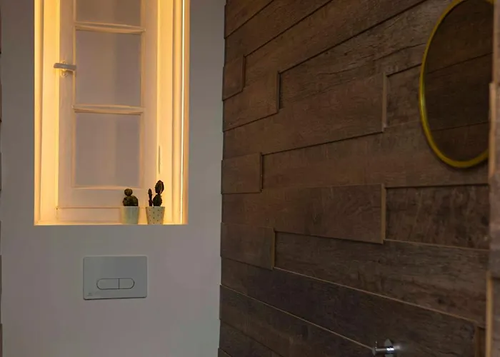 Couple-in Magical With Jacuzzi Thessaloniki