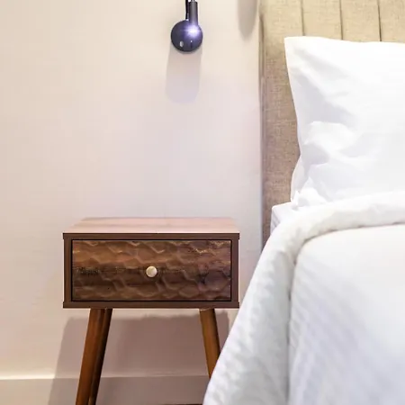 דירה Couple-in Magical With Jacuzzi